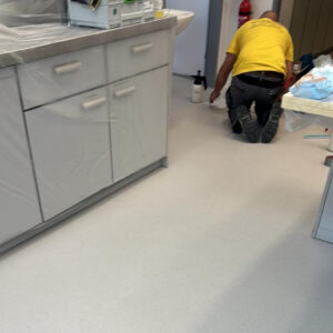 PVC Sicherheitsbelag im Labor