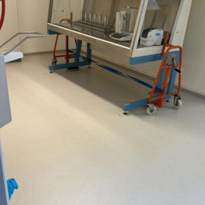 PVC Sicherheitsbelag im Labor